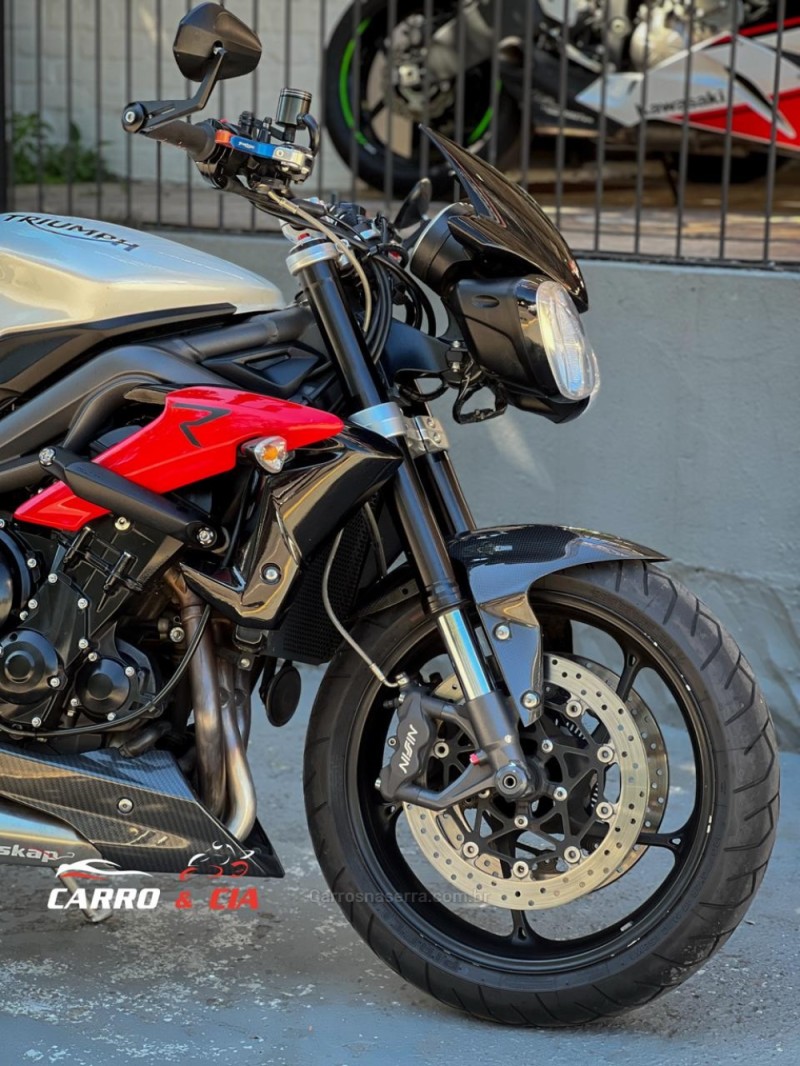 STREET TRIPLE R ABS  - 2015 - SANTA CRUZ DO SUL
