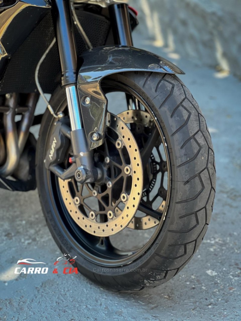 STREET TRIPLE R ABS  - 2015 - SANTA CRUZ DO SUL
