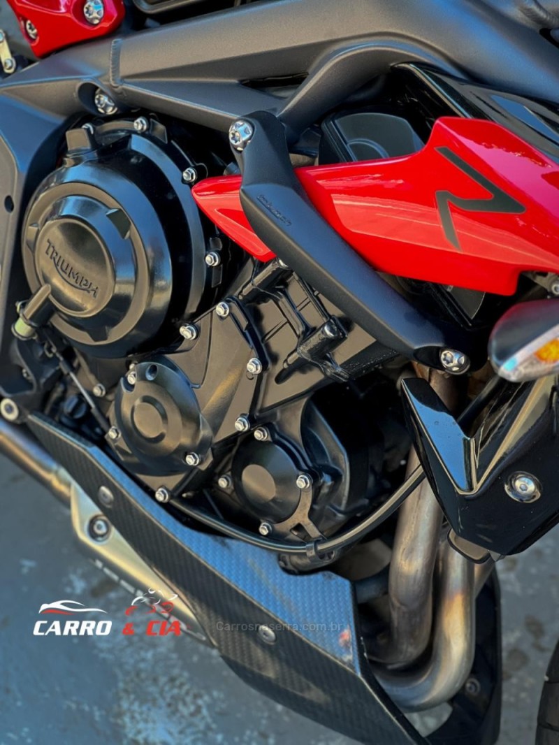 STREET TRIPLE R ABS  - 2015 - SANTA CRUZ DO SUL