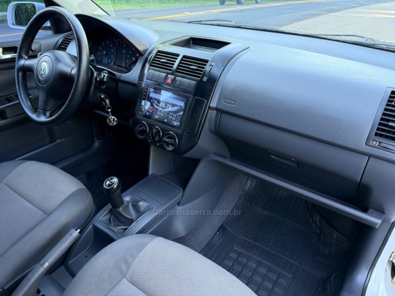 POLO 1.6 MI 8V FLEX 4P MANUAL - 2007 - IVOTI