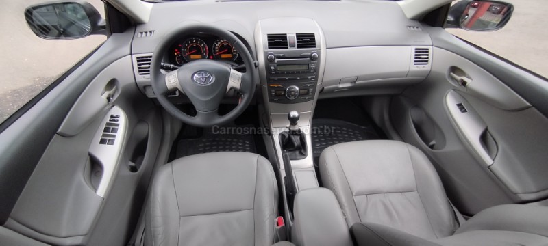 COROLLA 1.8 XEI 16V FLEX 4P MANUAL - 2009 - FARROUPILHA