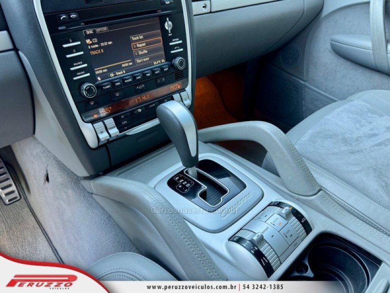 CAYENNE 4.8 GTS 4X4 V8 32V GASOLINA 4P TIPTRONIC - 2010 - NOVA PRATA