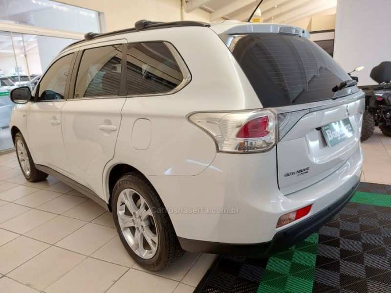 OUTLANDER 3.0 GT 4X4 V6 24V GASOLINA 4P AUTOMÁTICO - 2015 - NOVO HAMBURGO