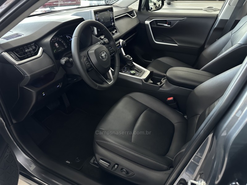 RAV4 2.5 SX 4WD HÍBRIDO 4P AUTOMÁTICO - 2019 - CHARQUEADAS