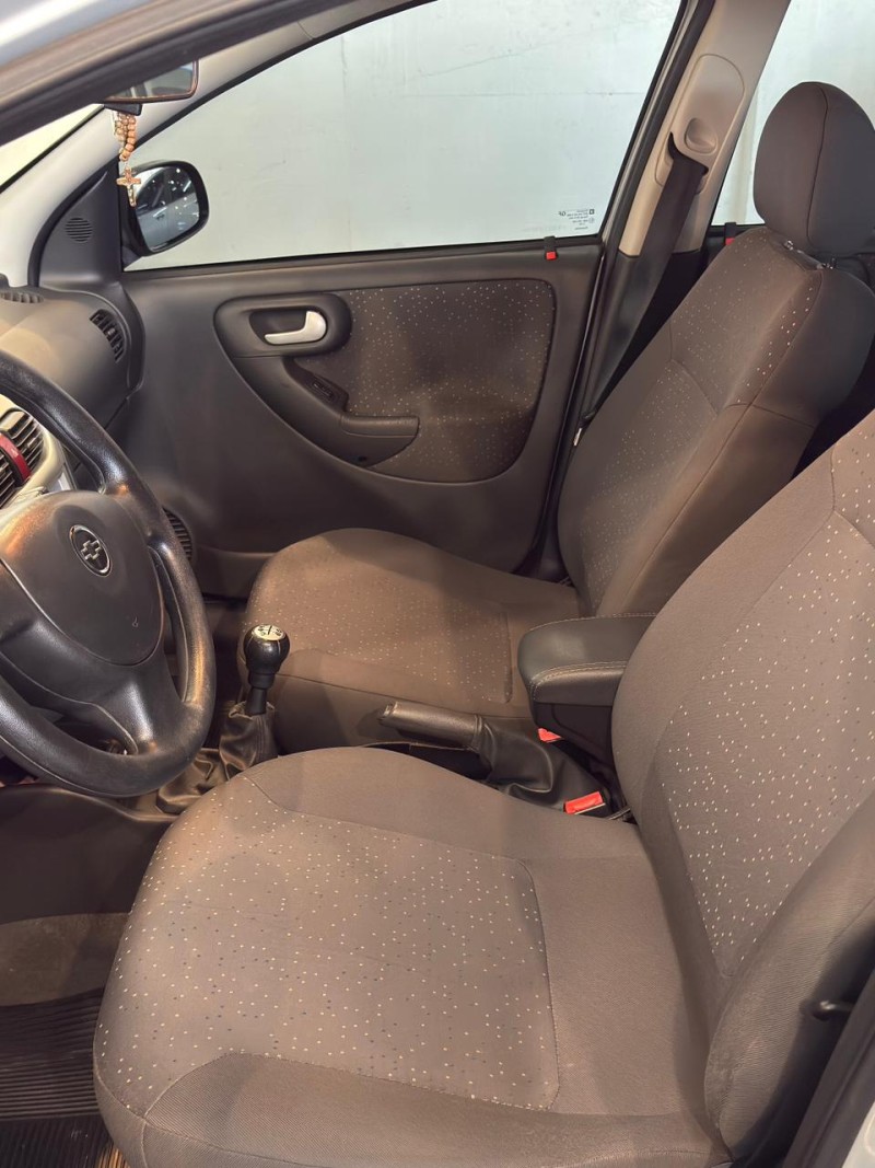 CORSA 1.4 MPFI PREMIUM SEDAN 8V FLEX 4P MANUAL - 2009 - CAXIAS DO SUL