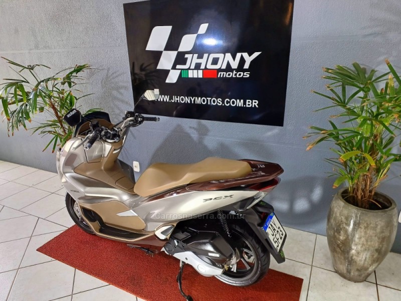 PCX 150 DLX ABS - 2022 - CAXIAS DO SUL