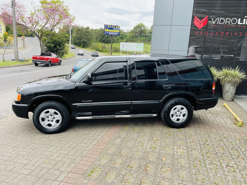 BLAZER 2.4 MPFI 4X2 8V GASOLINA 4P MANUAL - 1998 - CAXIAS DO SUL