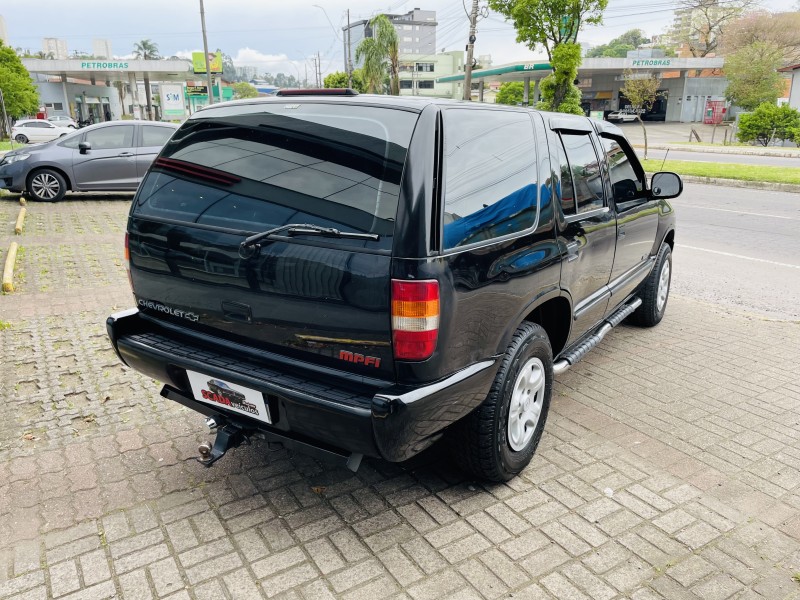 BLAZER 2.4 MPFI 4X2 8V GASOLINA 4P MANUAL - 1998 - CAXIAS DO SUL