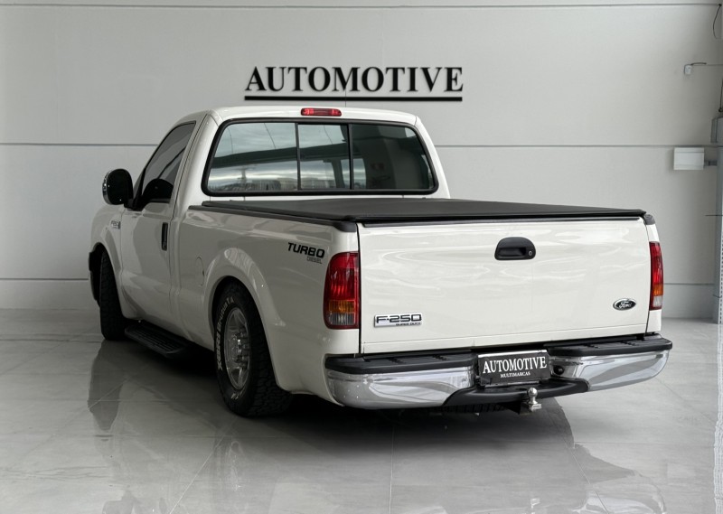 F-250 4.2 XL 4X2 CS TURBO INTERCOOLER DIESEL 2P MANUAL - 2004 - CAXIAS DO SUL