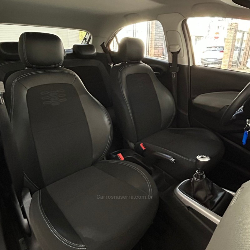 ONIX 1.0 MPFI LT 8V FLEX 4P MANUAL - 2019 - VACARIA