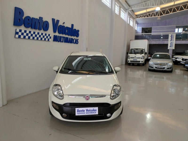 PUNTO 1.6 ESSENCE 16V FLEX 4P MANUAL