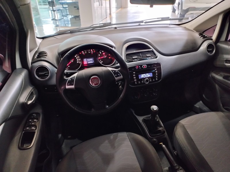 PUNTO 1.6 ESSENCE 16V FLEX 4P MANUAL - 2015 - BENTO GONçALVES
