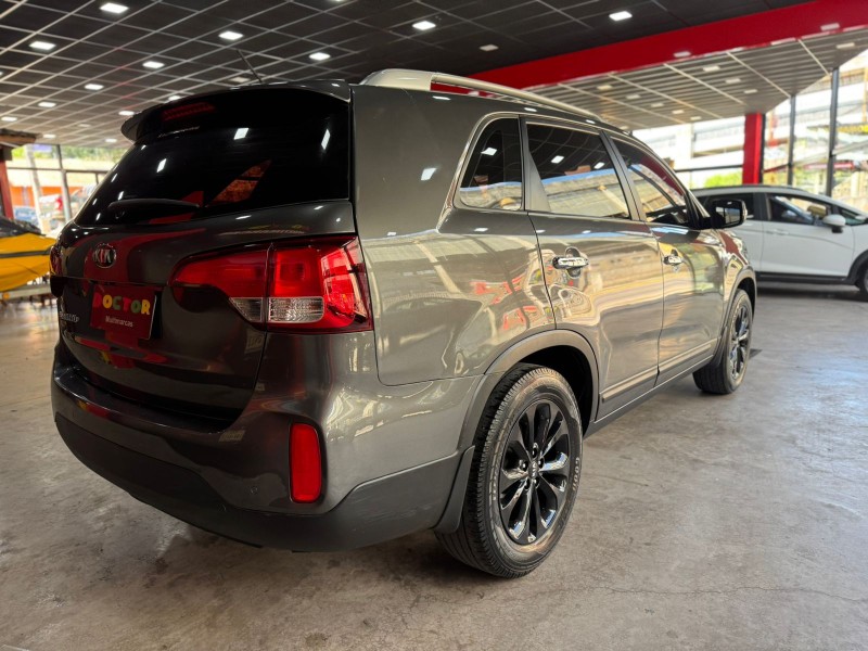 SORENTO 2.4 EX 4X2 16V GASOLINA 4P AUTOMÁTICO - 2014 - SãO LEOPOLDO