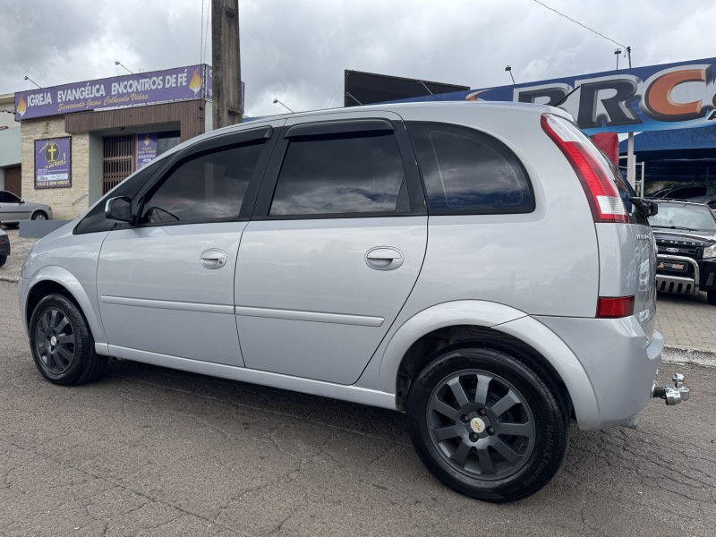MERIVA 1.8 MPFI CD 8V FLEX 4P MANUAL - 2004 - DOIS IRMãOS