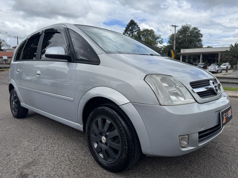 MERIVA 1.8 MPFI CD 8V FLEX 4P MANUAL - 2004 - DOIS IRMãOS
