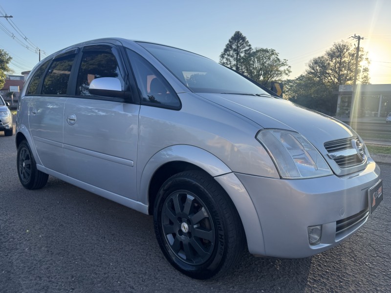 MERIVA 1.8 MPFI CD 8V FLEX 4P MANUAL - 2004 - DOIS IRMãOS
