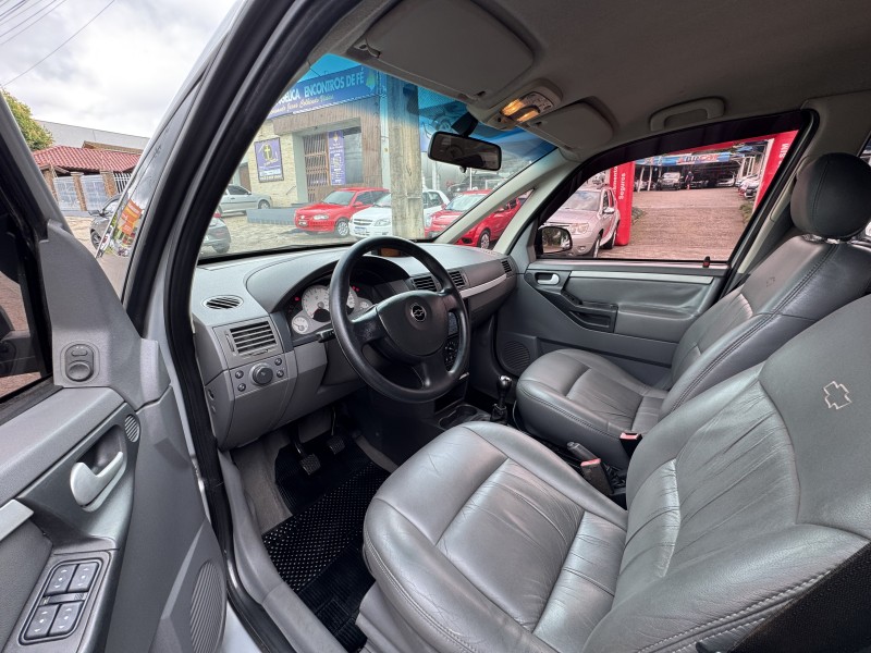 MERIVA 1.8 MPFI CD 8V FLEX 4P MANUAL - 2004 - DOIS IRMãOS