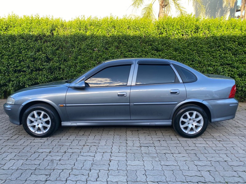 VECTRA 2.2 MPFI GL MILENIUM 8V GASOLINA 4P MANUAL - 2001 - CAXIAS DO SUL