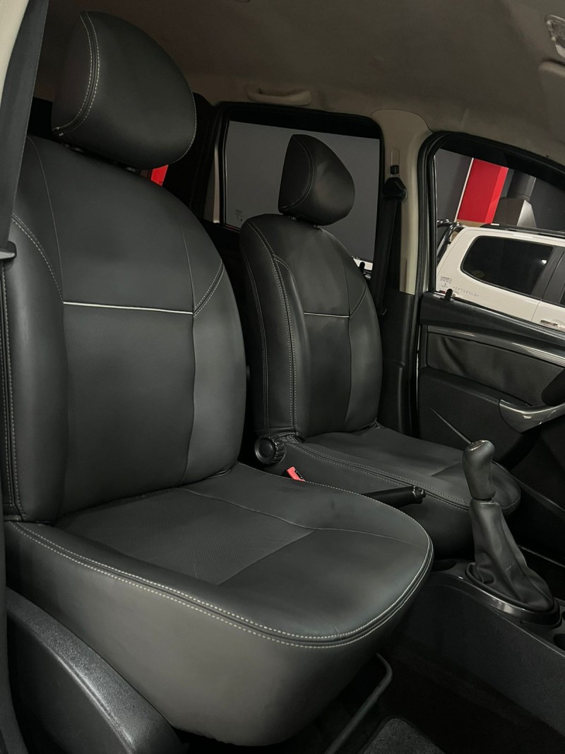 DUSTER 1.6 DYNAMIQUE 4X2 16V FLEX 4P MANUAL - 2014 - SãO LEOPOLDO