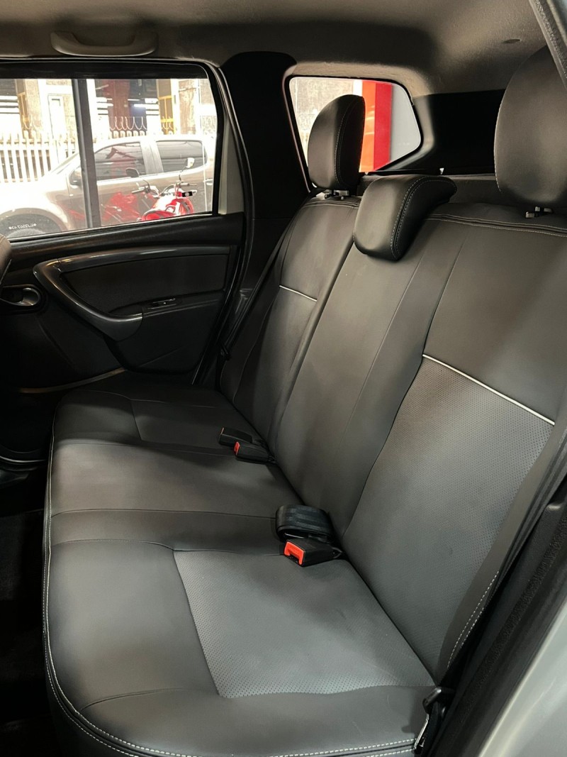 DUSTER 1.6 DYNAMIQUE 4X2 16V FLEX 4P MANUAL - 2014 - SãO LEOPOLDO