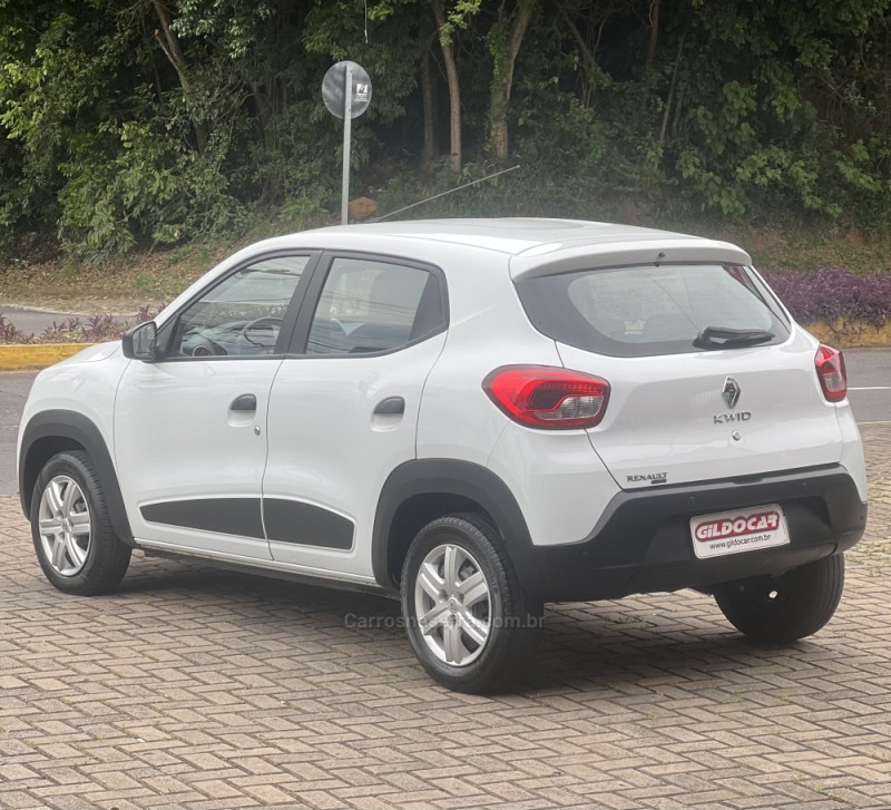KWID 1.0 12V SCE FLEX ZEN MANUAL - 2020 - CAMPO BOM
