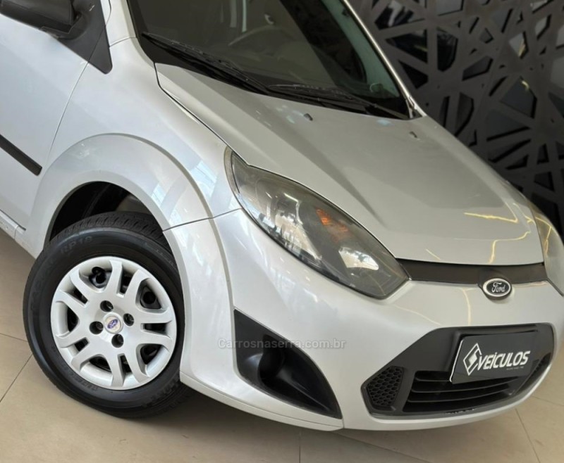 FIESTA 1.6 MPI CLASS SEDAN 8V FLEX 4P MANUAL - 2011 - ENCANTADO