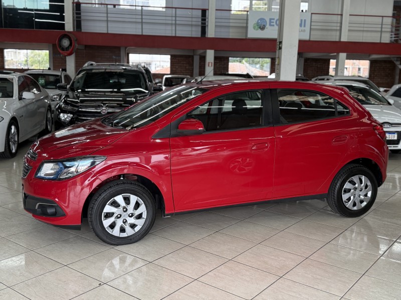 ONIX 1.4 MPFI LT 8V FLEX 4P MANUAL - 2013 - FARROUPILHA