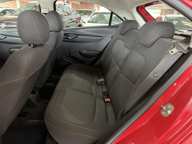 ONIX 1.4 MPFI LT 8V FLEX 4P MANUAL - 2013 - FARROUPILHA