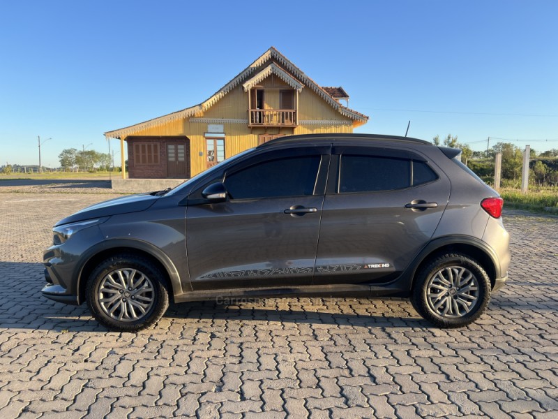 ARGO 1.3 8V TREKKING FLEX 4P MANUAL - 2021 - ANTôNIO PRADO
