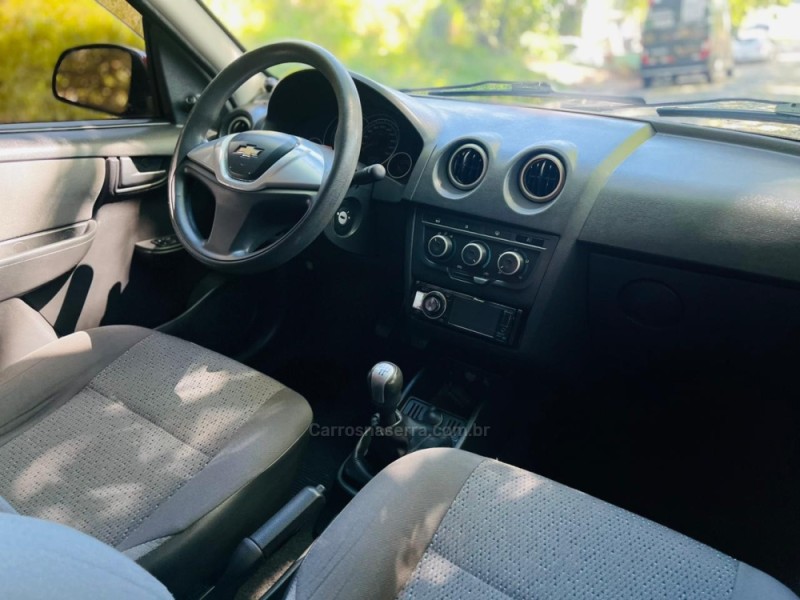 CELTA 1.0 MPFI LT 8V FLEX 4P MANUAL - 2013 - NOVO HAMBURGO