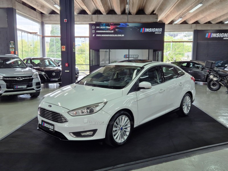 focus 2.0 titanium plus fastback 16v flex 4p automatico 2016 caxias do sul