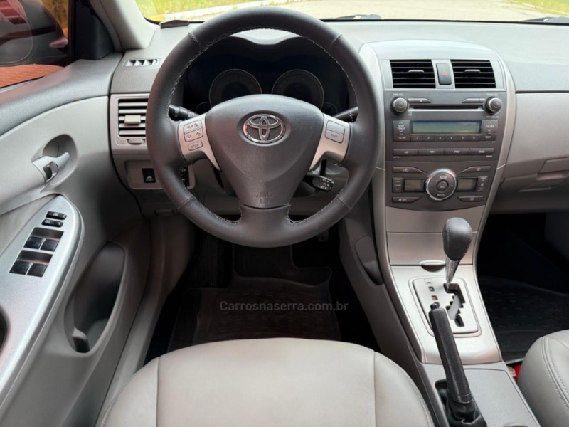 COROLLA 1.8 XEI 16V FLEX 4P AUTOMÁTICO - 2010 - IVOTI