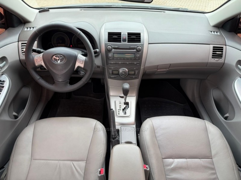 COROLLA 1.8 XEI 16V FLEX 4P AUTOMÁTICO - 2010 - IVOTI