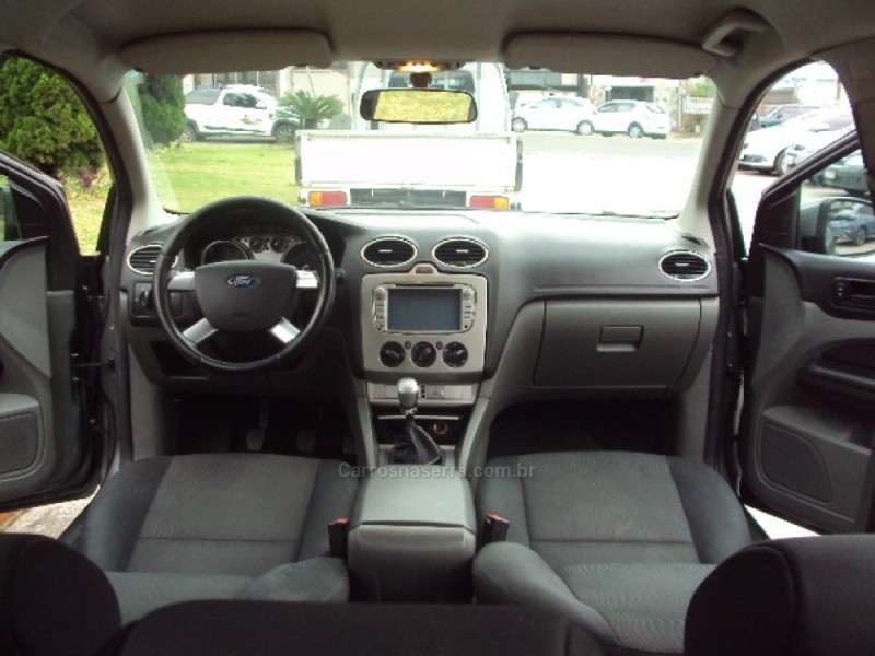 FOCUS 1.6 GLX 16V FLEX 4P MANUAL - 2012 - CAXIAS DO SUL