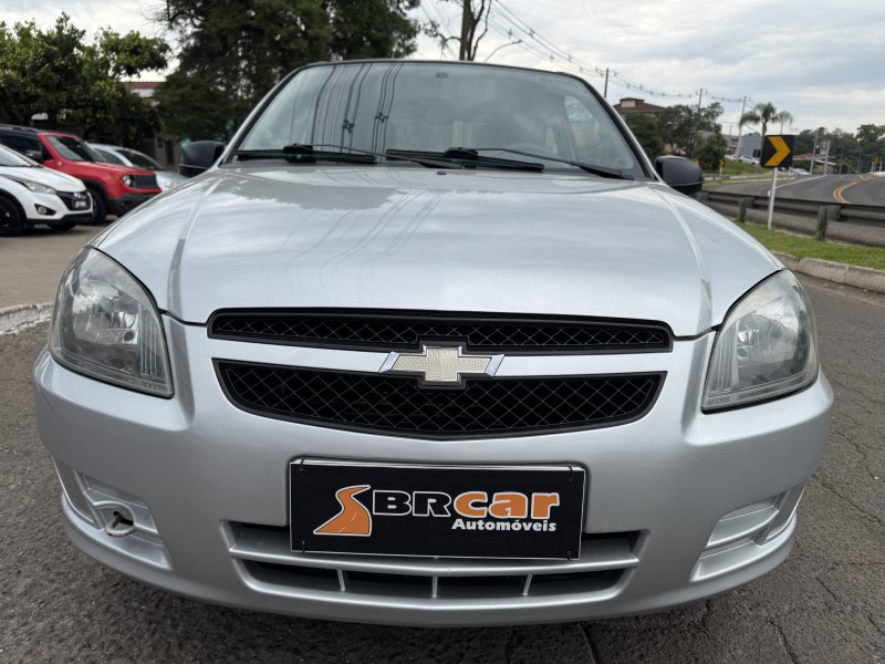 CELTA 1.0 MPFI LIFE 8V FLEX 2P MANUAL - 2013 - DOIS IRMãOS