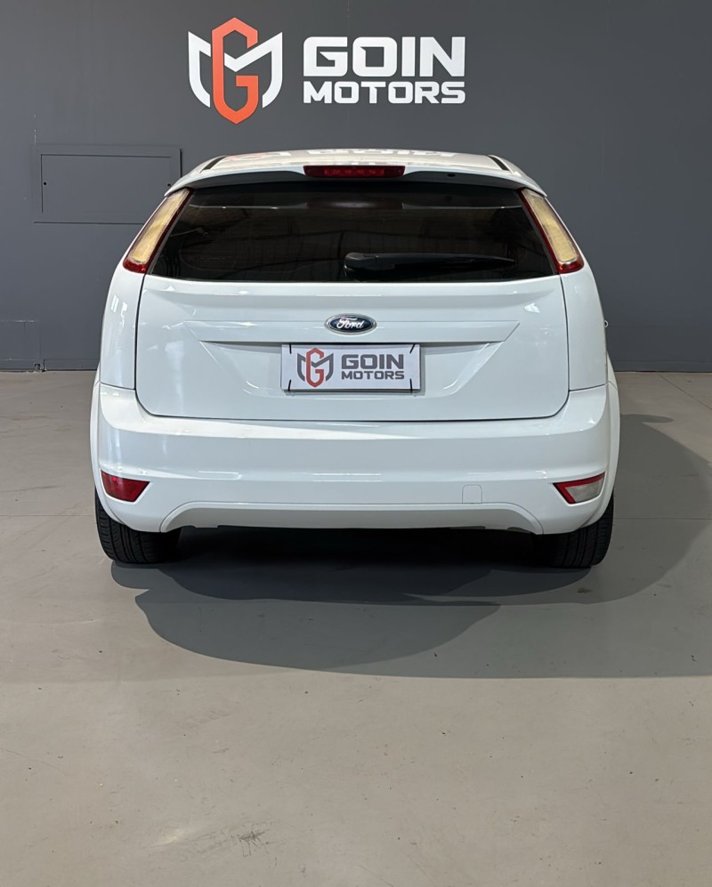 FOCUS 1.6 GLX 8V FLEX 4P MANUAL - 2013 - BENTO GONçALVES