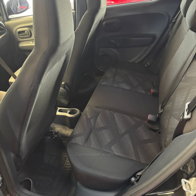 MOBI 1.0 8V EVO FLEX LIKE. MANUAL - 2022 - PASSO FUNDO