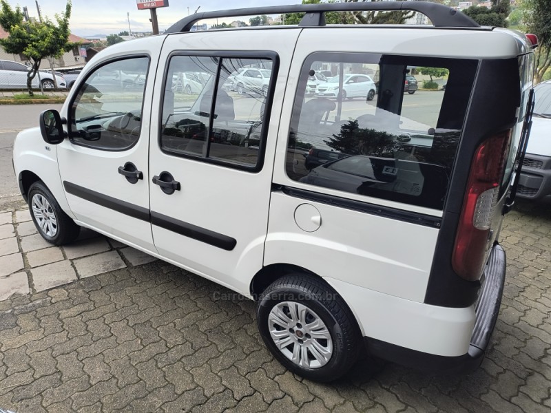 DOBLÓ 1.4 MPI ATTRACTIVE 8V FLEX 4P MANUAL - 2012 - BENTO GONçALVES