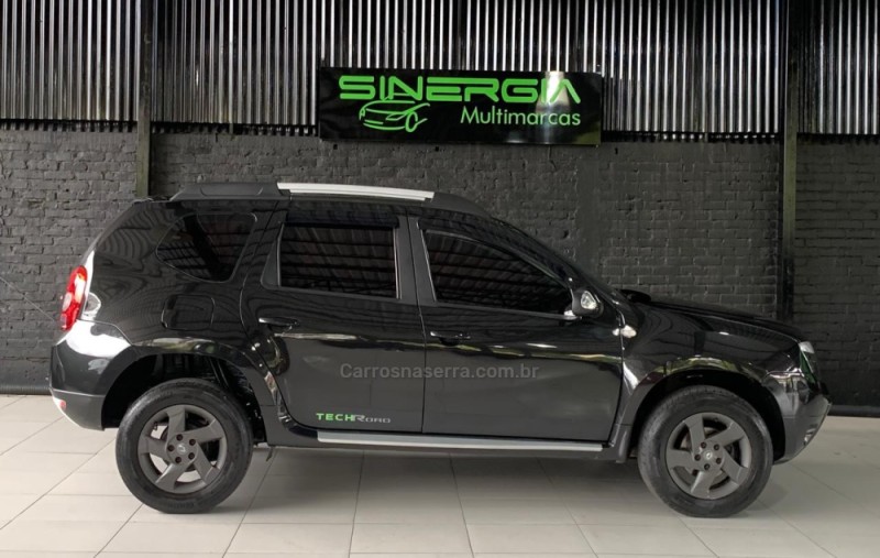 DUSTER RENAULT DUSTER 1.6 TECH ROAD DYNAMIQUE 4X2 16V FLEX 4P MANUAL - 2014 - CAXIAS DO SUL