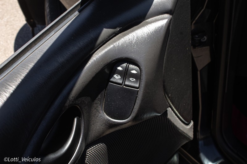 FOCUS 1.6 GL 8V FLEX 4P MANUAL - 2009 - FARROUPILHA