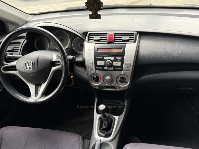 CITY 1.5 LX 16V FLEX 4P MANUAL - 2010 - CAXIAS DO SUL