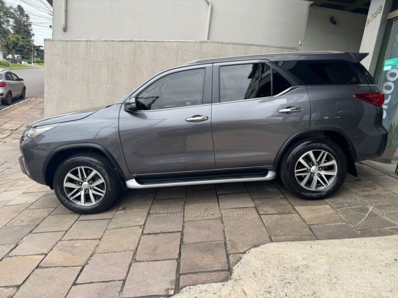HILUX SW4 2.8 SRX 4X4 16V TURBO INTERCOOLER DIESEL 4P AUTOMÁTICO - 2020 - GARIBALDI