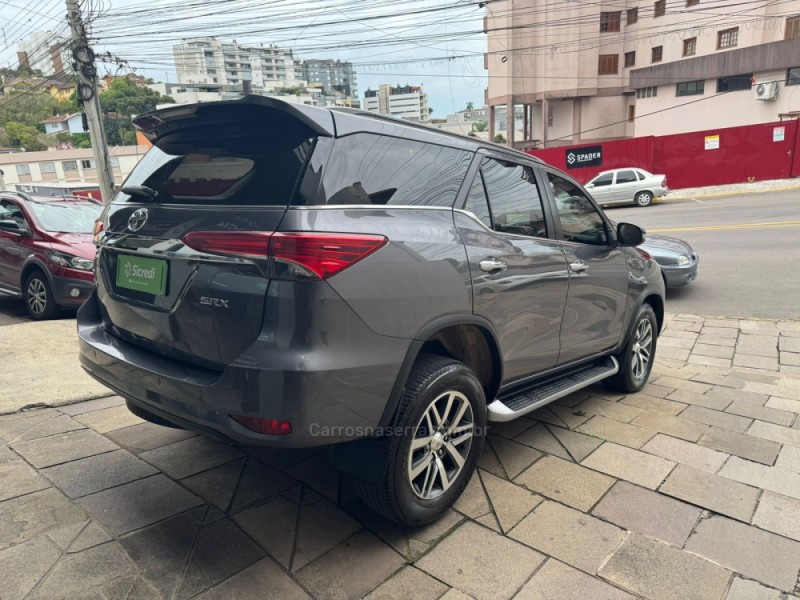 HILUX SW4 2.8 SRX 4X4 16V TURBO INTERCOOLER DIESEL 4P AUTOMÁTICO - 2020 - GARIBALDI