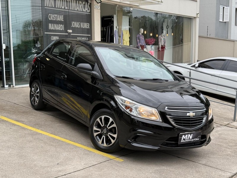 ONIX 1.0 MPFI LT 8V FLEX 4P MANUAL - 2015 - BENTO GONçALVES