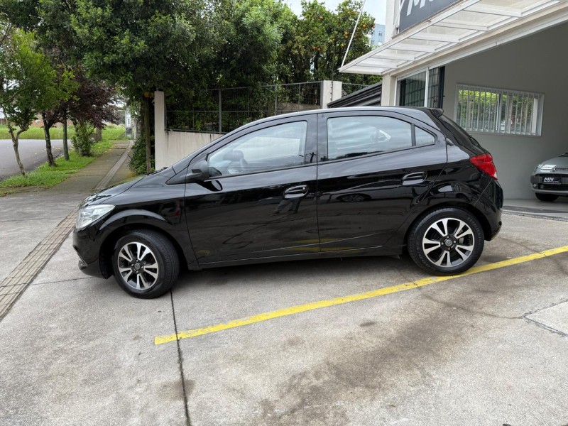 ONIX 1.0 MPFI LT 8V FLEX 4P MANUAL - 2015 - BENTO GONçALVES