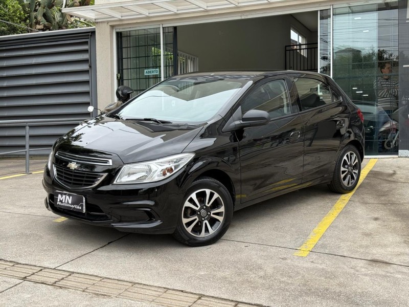 ONIX 1.0 MPFI LT 8V FLEX 4P MANUAL - 2015 - BENTO GONçALVES