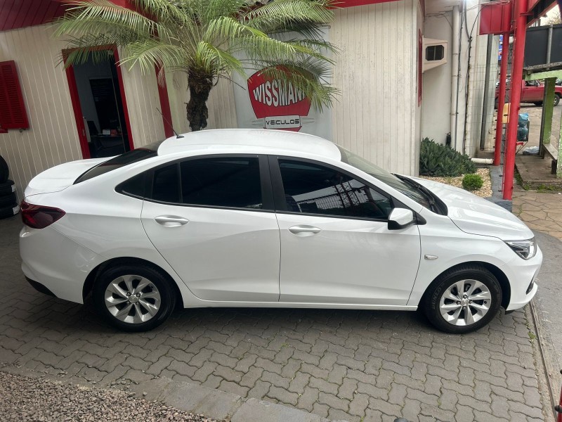 ONIX 1.0 LTZ 12V TURBO FLEX 4P AUTOMÁTICO - 2021 - TRêS COROAS