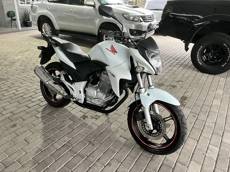 CB 300R  - 2014 - CAXIAS DO SUL