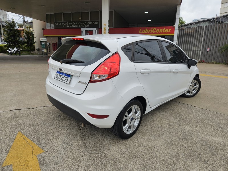 FIESTA 1.6 SE HATCH PLUS 16V FLEX 4P MANUAL - 2014 - CAXIAS DO SUL