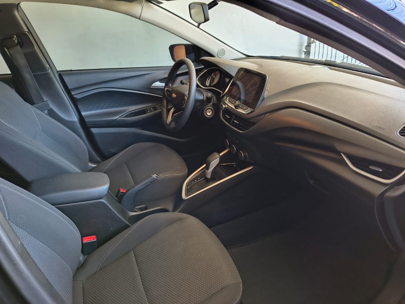 ONIX 1.0	LT PLUS 8V TURBO FLEX 4P AUTOMÁTICO - 2021 - CAXIAS DO SUL